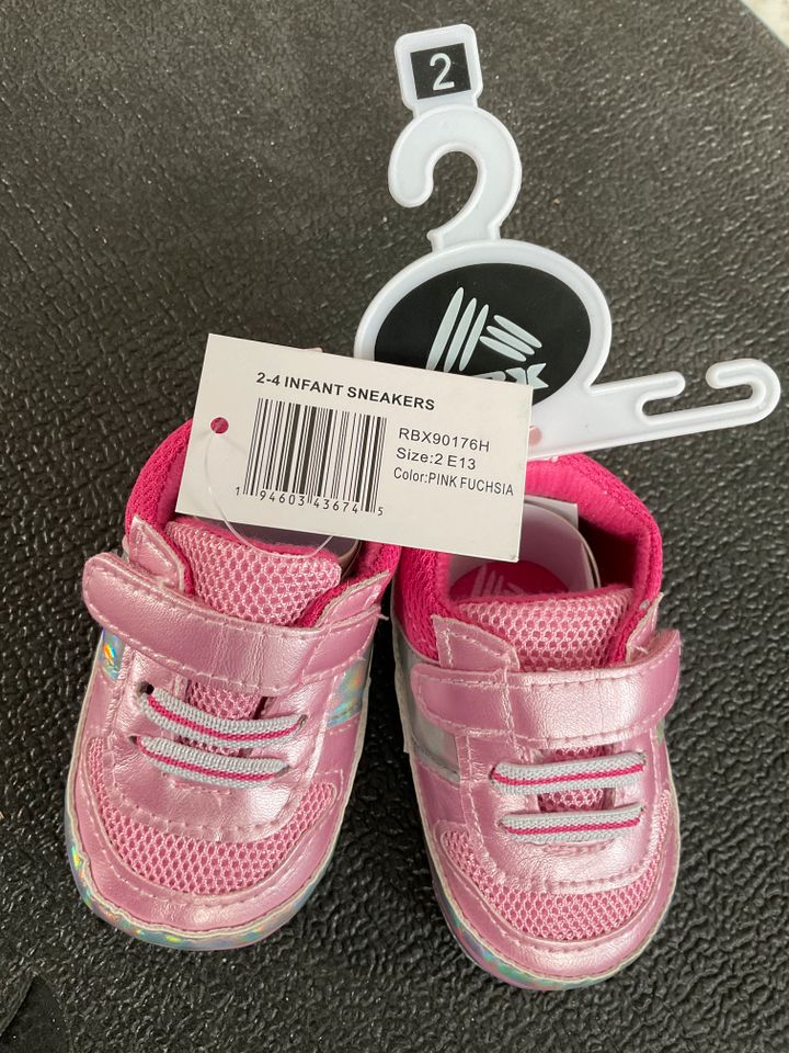 Baby Schuh Sneaker Rbk Reebok pink Taufe Gr 2 13 14 NEU in Nürnberg (Mittelfr)