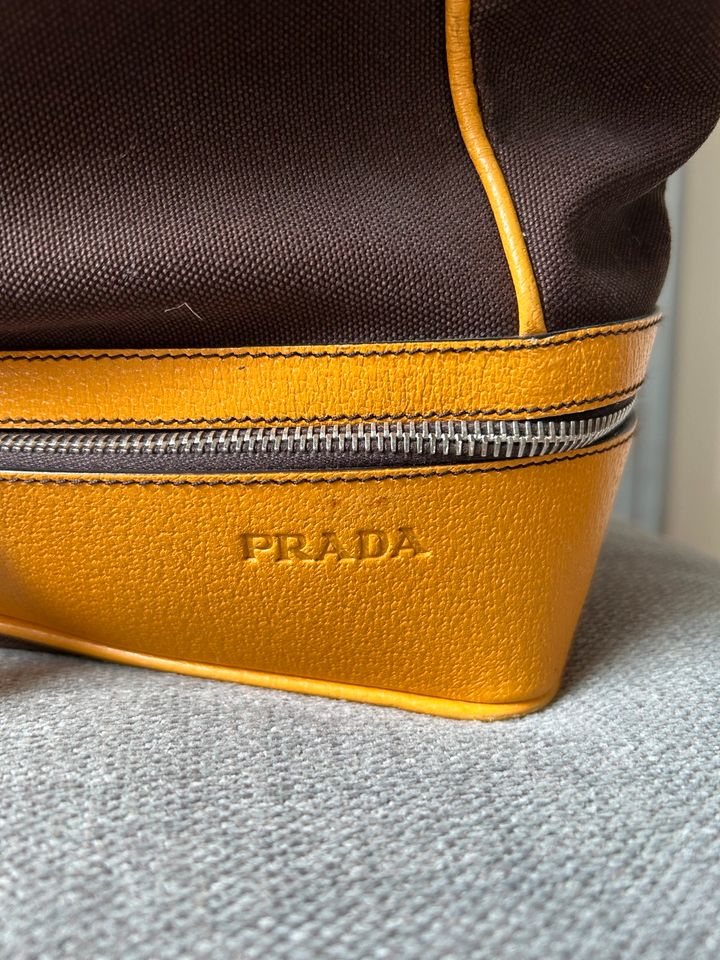 Prada Vintage in Pulheim