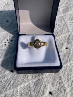 Vintage 333er Gold Ring mit funkelndem Edelstein Rheinland-Pfalz - Birkenfeld Vorschau