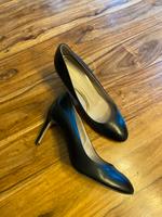 Leder Pumps Highheels Gino Rossi, schwarz, 38, neuwertig Berlin - Wilmersdorf Vorschau