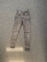 Graue Levi’s Jeans Gr.26 Nordrhein-Westfalen - Schwalmtal Vorschau