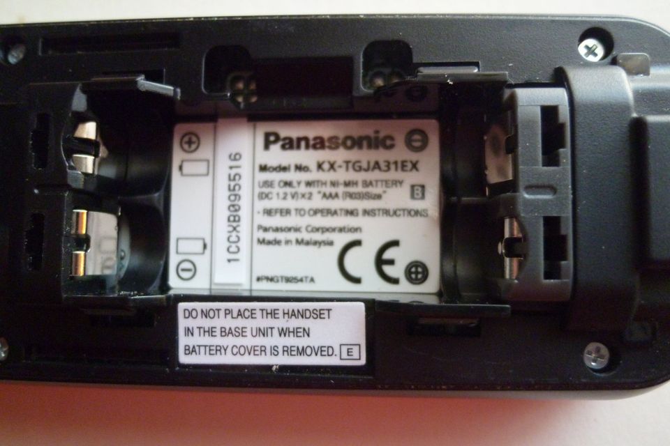 Panasonic KX-TGJ320G Dig.Telefon mit AB,Freisprechen,Telefonbuch in Denzlingen