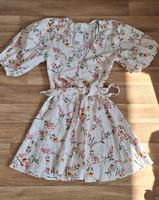 Süsses Blumenkleid Nordrhein-Westfalen - Lennestadt Vorschau