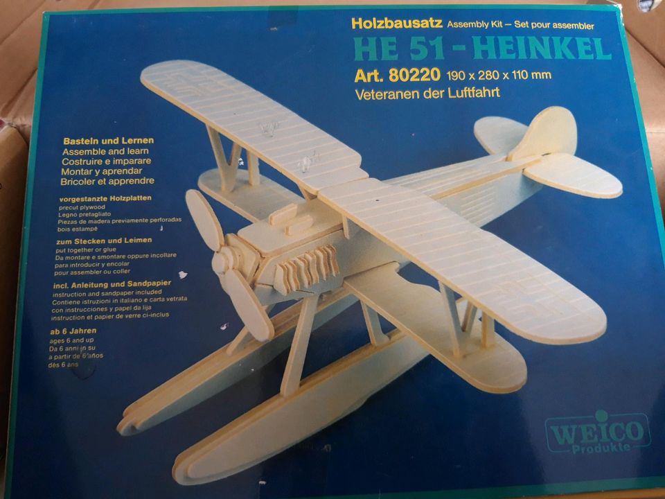 Holzbausatz Flugzeug in Berlin