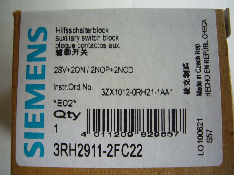 SIEMENS 3RH2911-2FC22 – Hilfsschalterblock 10A/240V NEU in OVP! in Hattersheim am Main