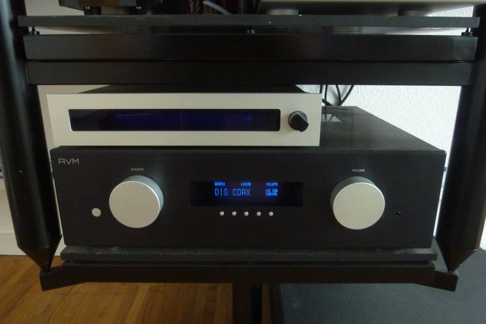 Vorverstärker AVM Evolution PA5.2 + DAC-Modul + Phono-Modul MM/MC in Baden-Baden