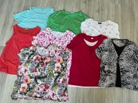 8 Oberteile Damenmode T-Shirts rot rosa grün Größe XXL 50 52 Hessen - Hanau Vorschau