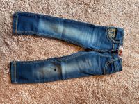 Süße Jeans Hose Gr 104 Used Look Mädchen Frankfurt am Main - Rödelheim Vorschau