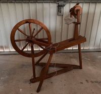 Spinnrad alt, Vintage, Retro, Holz, Deko Niedersachsen - Velpke Vorschau