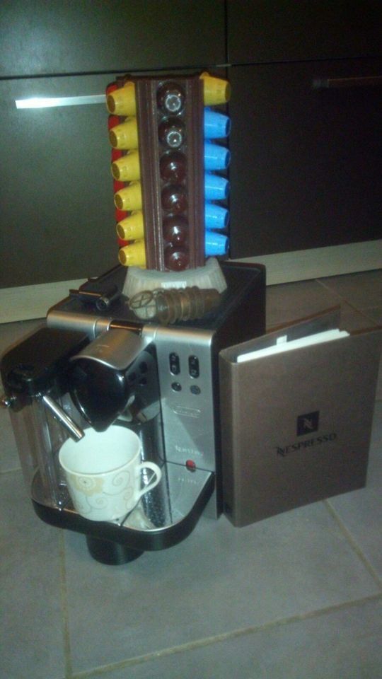 Nespresso DeLonghi EN 680.M Kaffeevollautomat + umfangr. Zubehör in Kornwestheim