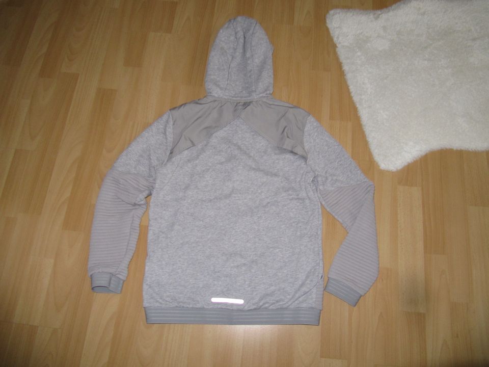 Adidas Trainingsjacke/Hoodie UFB Gr.164 Grau in Hamburg