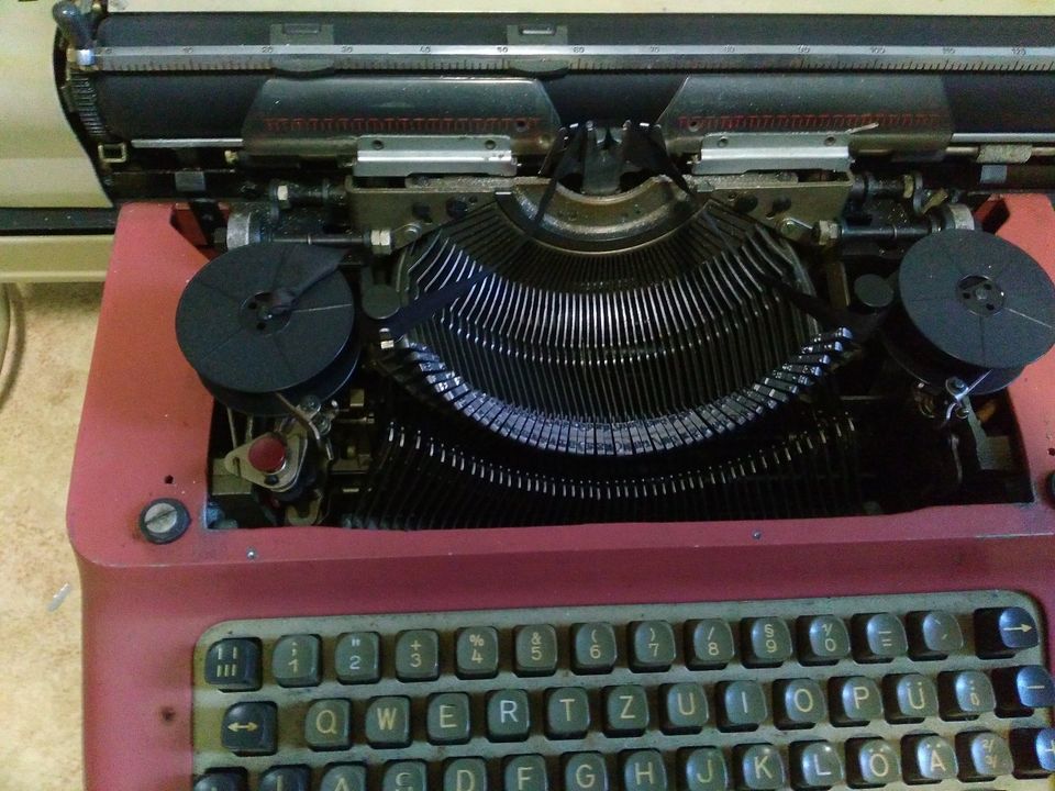 elektr. Schreibmaschine in Sömmerda