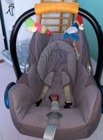 Babyschale, Maxi Cosi Cabriofix mit Easyfix Stationen Baden-Württemberg - Mühlacker Vorschau