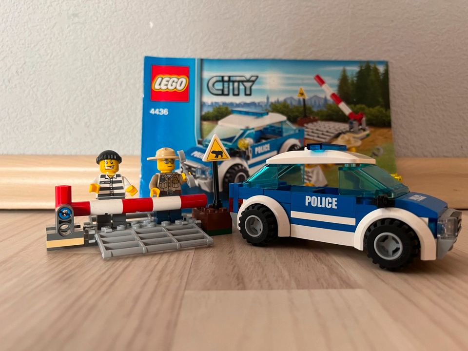 Lego City 4436 und 7279 Polizei in Bad Emstal