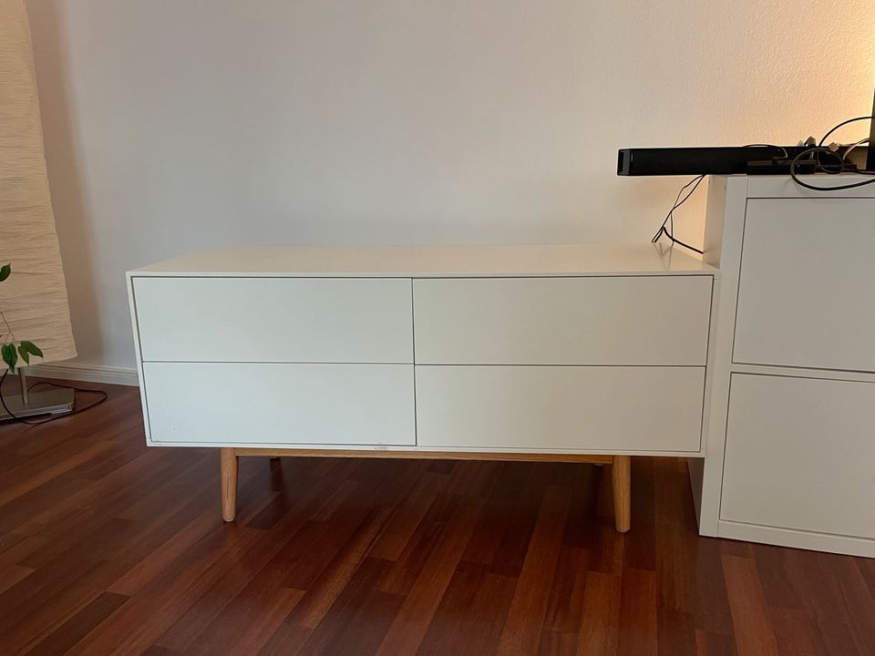 Weißes Sideboard in Frankfurt am Main