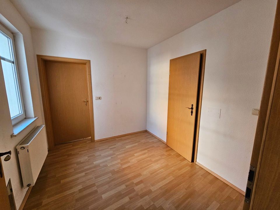 Großzügige 2-Zimmer-Wohnung in Stadtrandnähe in Mühlhausen