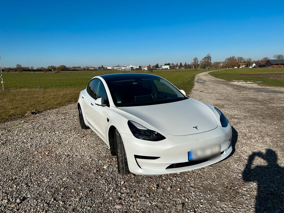 Tesla Model 3 Model 3 RWD Hinterradantrieb in Taufkirchen München