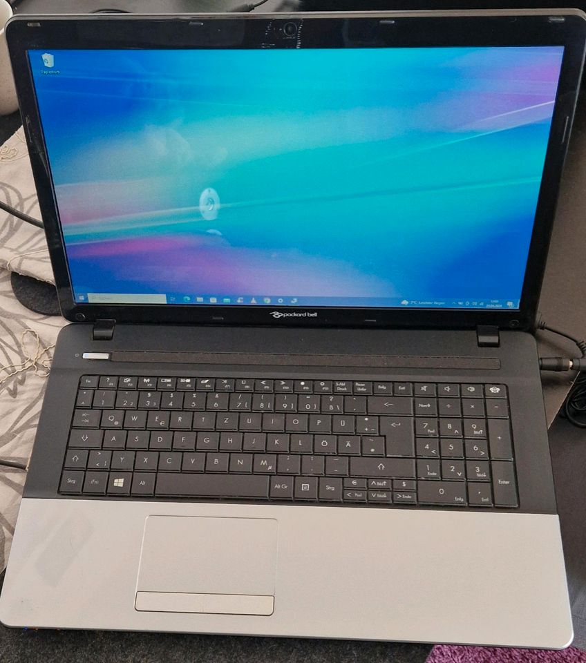 Packard Bell Easynote, SSD, Windows 10, 17 Zoll in Stolberg (Rhld)