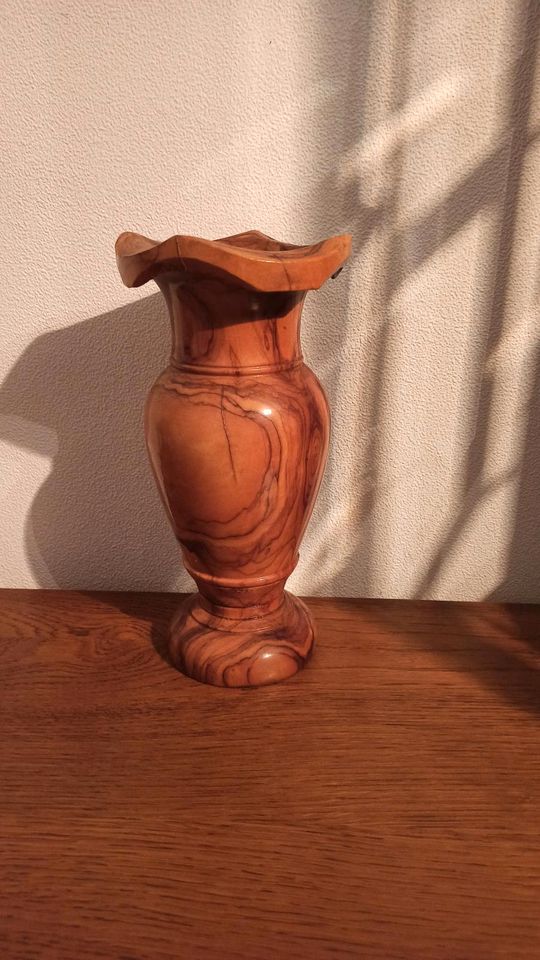 Holz Vase sehr guter Zustand in Flörsbachtal
