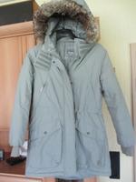 Jacke mit Kapuze von Bench in Größe S. Sehr guter Zustand Rheinland-Pfalz - Wirges   Vorschau