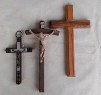 Holzkreuz-Kruzifix- 3 verschiedene- zZ versandkostenfrei Nordrhein-Westfalen - Mönchengladbach Vorschau
