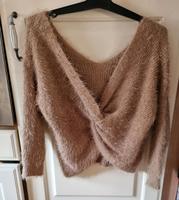 Pulli Strickpullover Gr.S/M flauschig vorne geknotet,Made in Ital Rheinland-Pfalz - Flammersfeld Vorschau