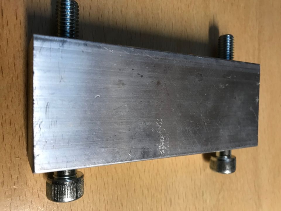 Aluminium - Formteile - Gut erhalten in Sonthofen