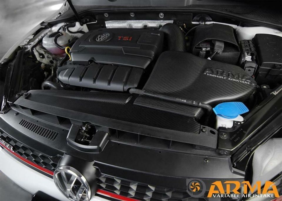 ARMA Carbon Airbox Variable Air Intake VW Golf 7 GTI R 2.0 in Frankfurt am Main