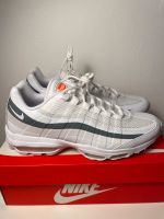 Nike Air Max 95 Ultra Sneaker Gr. 45,5 NEU weiß grau Aachen - Aachen-Mitte Vorschau