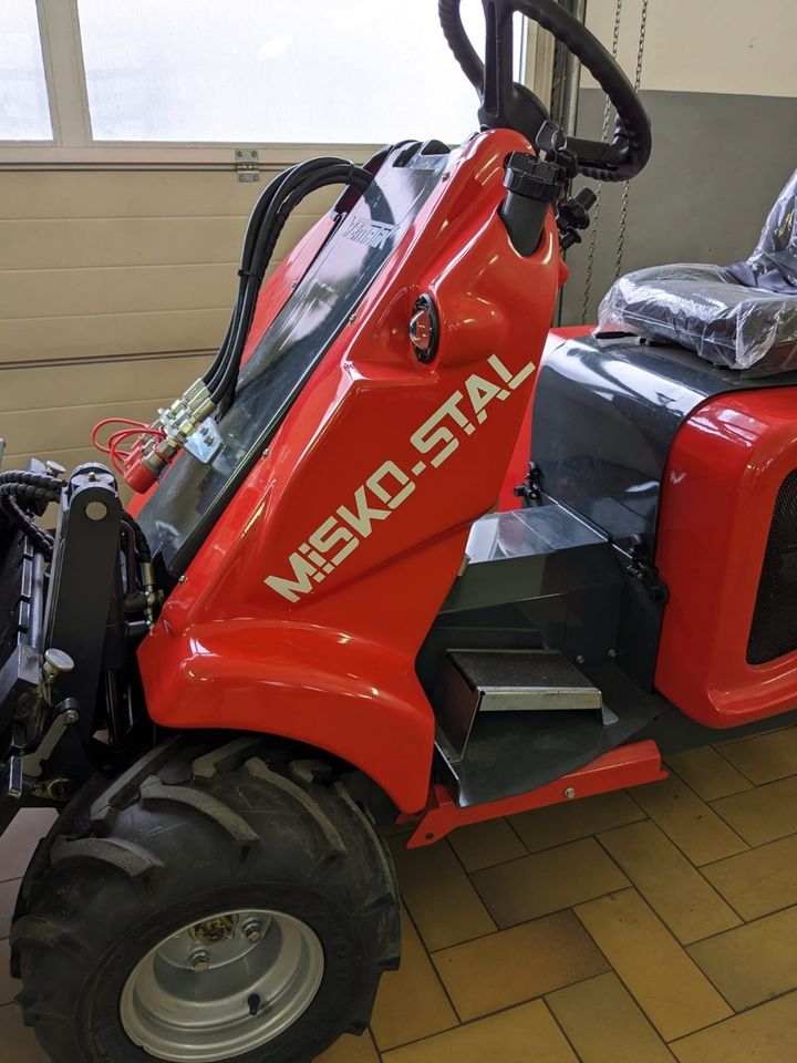 Radlader Hoflader Minihoflader Hoftruck Minibagger MISKO-STAL in Görlitz