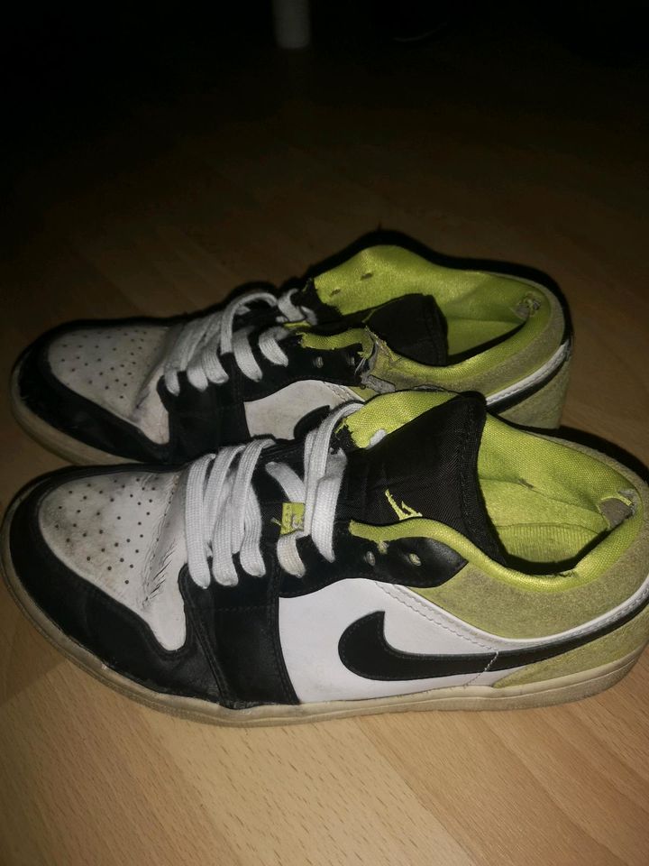 Nike air Jordan 1 low Black Lime in Düsseldorf