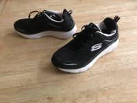 Sneaker von Skechers D‘Lux•Walker, Gr. 38/eher 39,schwarz Nordrhein-Westfalen - Dinslaken Vorschau