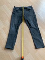 S.Oliver Damenjeans schwarz Jeanshose Größe 44 Berlin - Gatow Vorschau