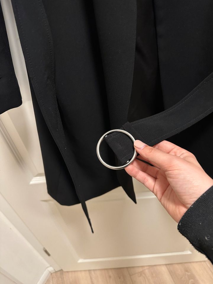 H&M Mantel | leichte Jacke | Long Blazer schwarz Größe M von H&M in Schenefeld (Kreis Steinburg)