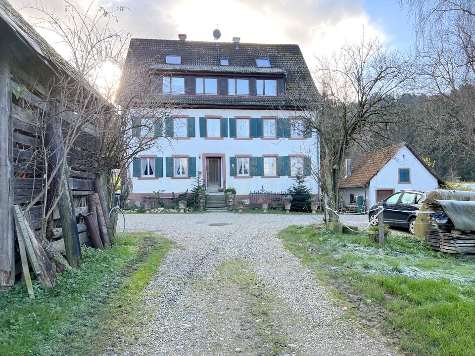 Ihr Traum vom Leben auf dem Land! Mit viel Verwirklichungs-Potential und ings. 329.970 m² Grdst.! in Glottertal