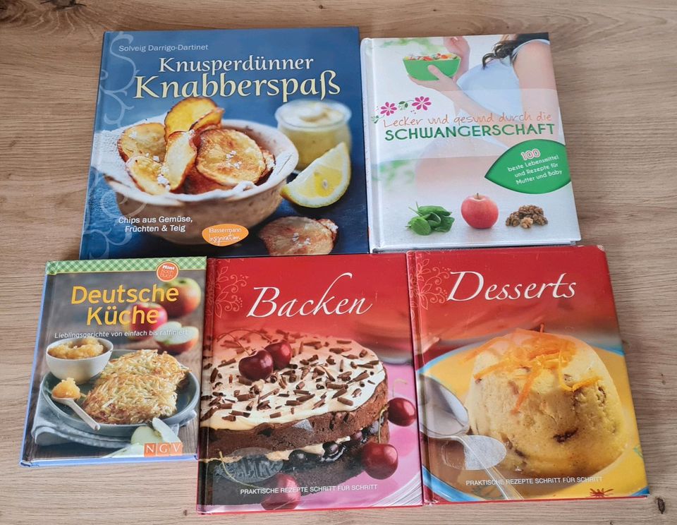 Verschiedene Kochbücher, u.a. für eine Schwangerschaft in Waghäusel