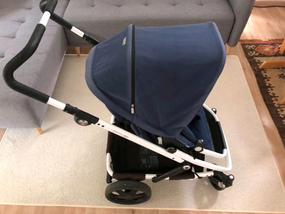 Britax Go Kinderwagen mit Babyschale in Gilching