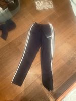 Adidas jogginghose Kr. München - Haar Vorschau