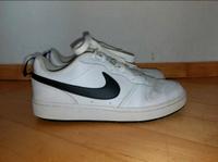 Verkaufe weisse Nike Sneakers; Gr. 39 Bayern - Wegscheid Vorschau
