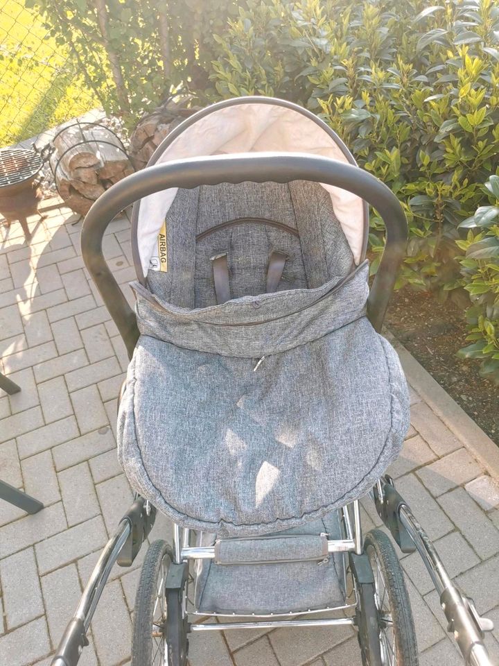 Kinderwagen / Kombiwagen Knorr Baby Classico mit viel Zubehör in Steinebach (Sieg)