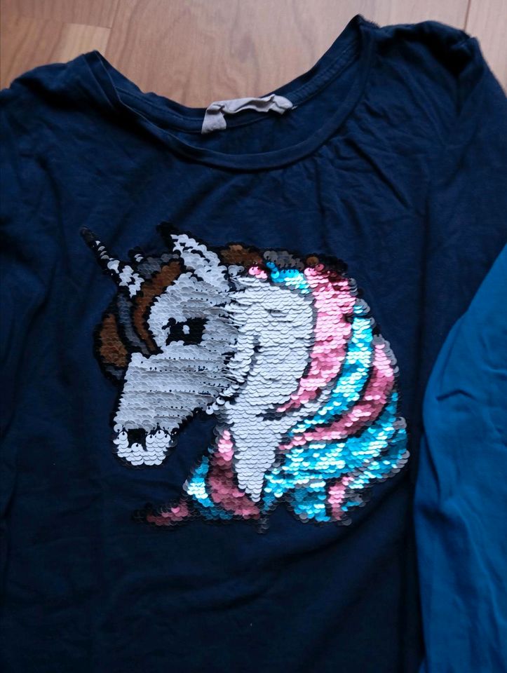 Shirt, Pullover, Gr. 134, Einhorn, Pailletten in Berlin