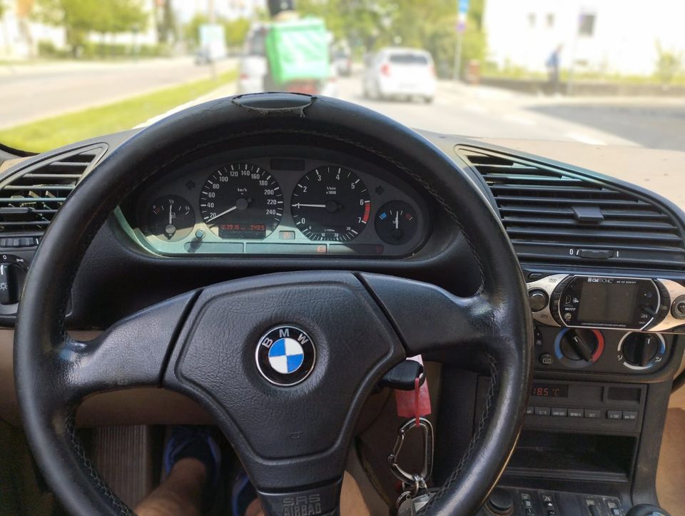 BMW 3er 318i Cabrio in Regensburg