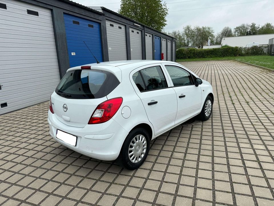 Opel Corsa Selection *NUR 126000 KM* in Essen