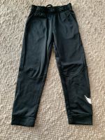 ❤️ Nike Thermohose gr 137-147 ❤️ top Kreis Pinneberg - Klein Offenseth-Sparrieshoop Vorschau