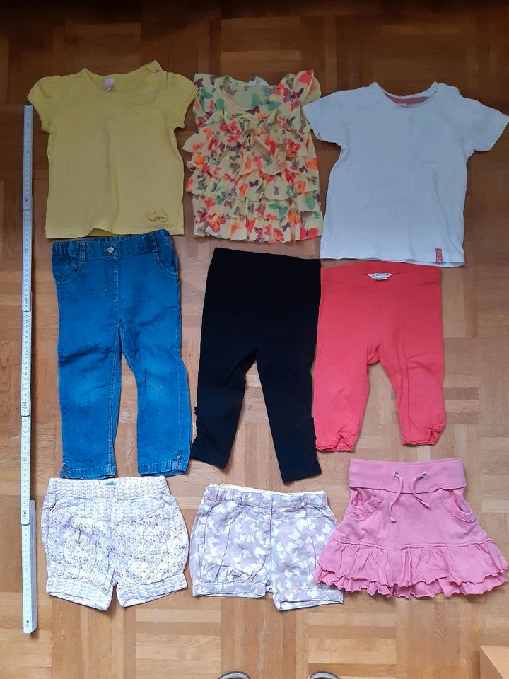 Kleiderpaket Sommer Mädchen Größe 80-86 in Neunkirchen