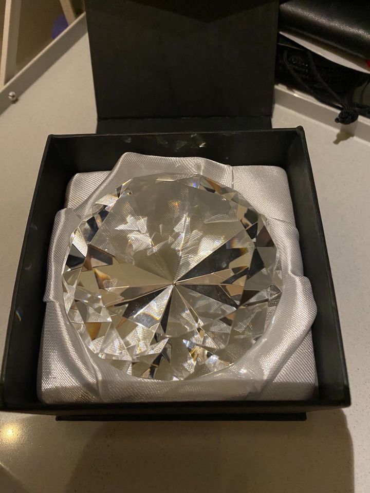 Rosenthal Glas Diamant circa 8 cm Deko Auszeichnung in Schleswig-Holstein -  Rendsburg | eBay Kleinanzeigen ist jetzt Kleinanzeigen