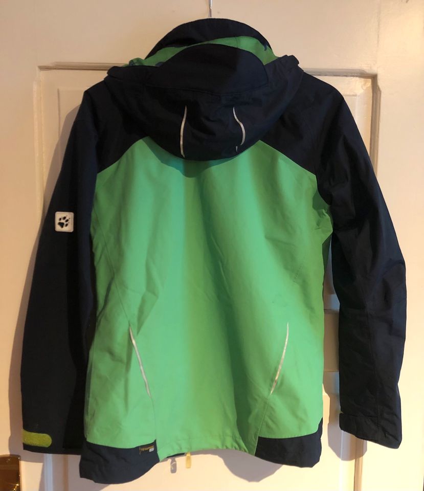 Jack Wolfskin Jacke Gr. 164 in Berlin