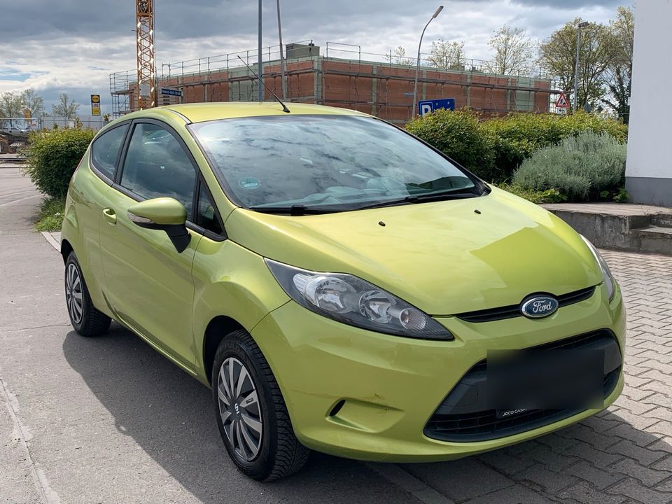 Ford Fiesta Ambiente in Worms