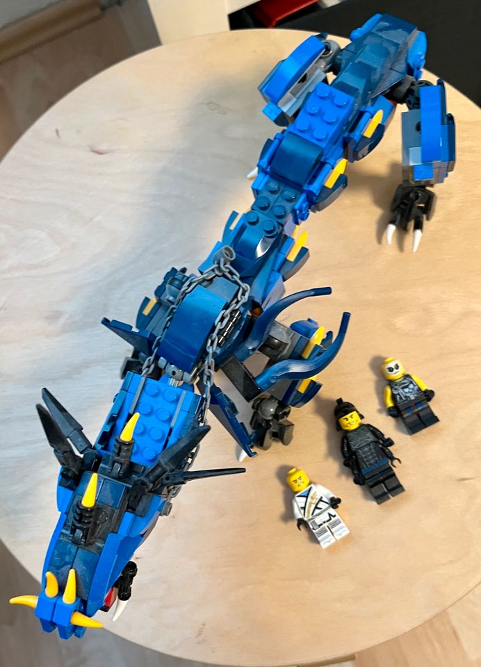 Lego Ninjago Blitzdrache und Minifiguren in Karlsruhe