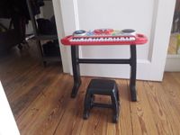 Kinderklavier Kinderpiano Smyths Toys mit Hocker Friedrichshain-Kreuzberg - Friedrichshain Vorschau